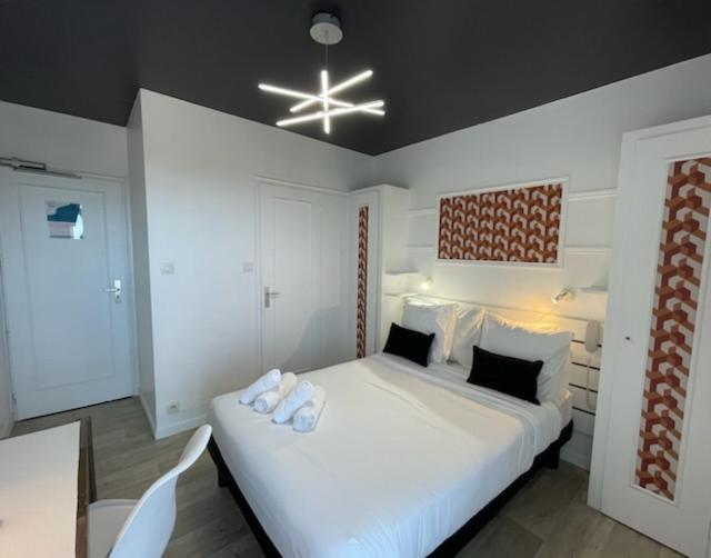 Logis Les Cols Verts La Tranche-sur-Mer Exterior photo