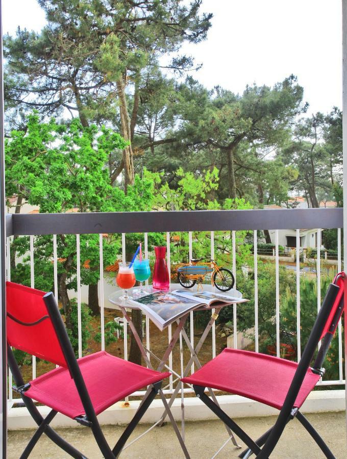 Logis Les Cols Verts La Tranche-sur-Mer Exterior photo